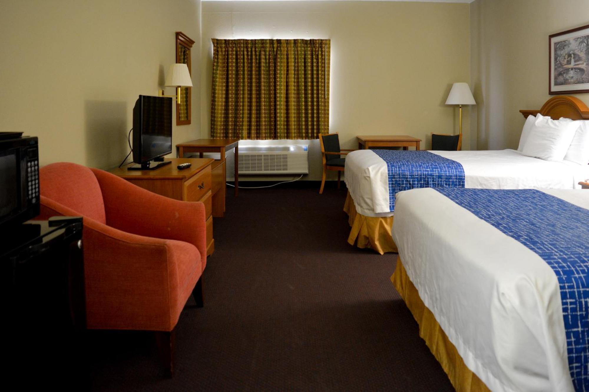 Travelodge By Wyndham St. Louis Berkeley Buitenkant foto
